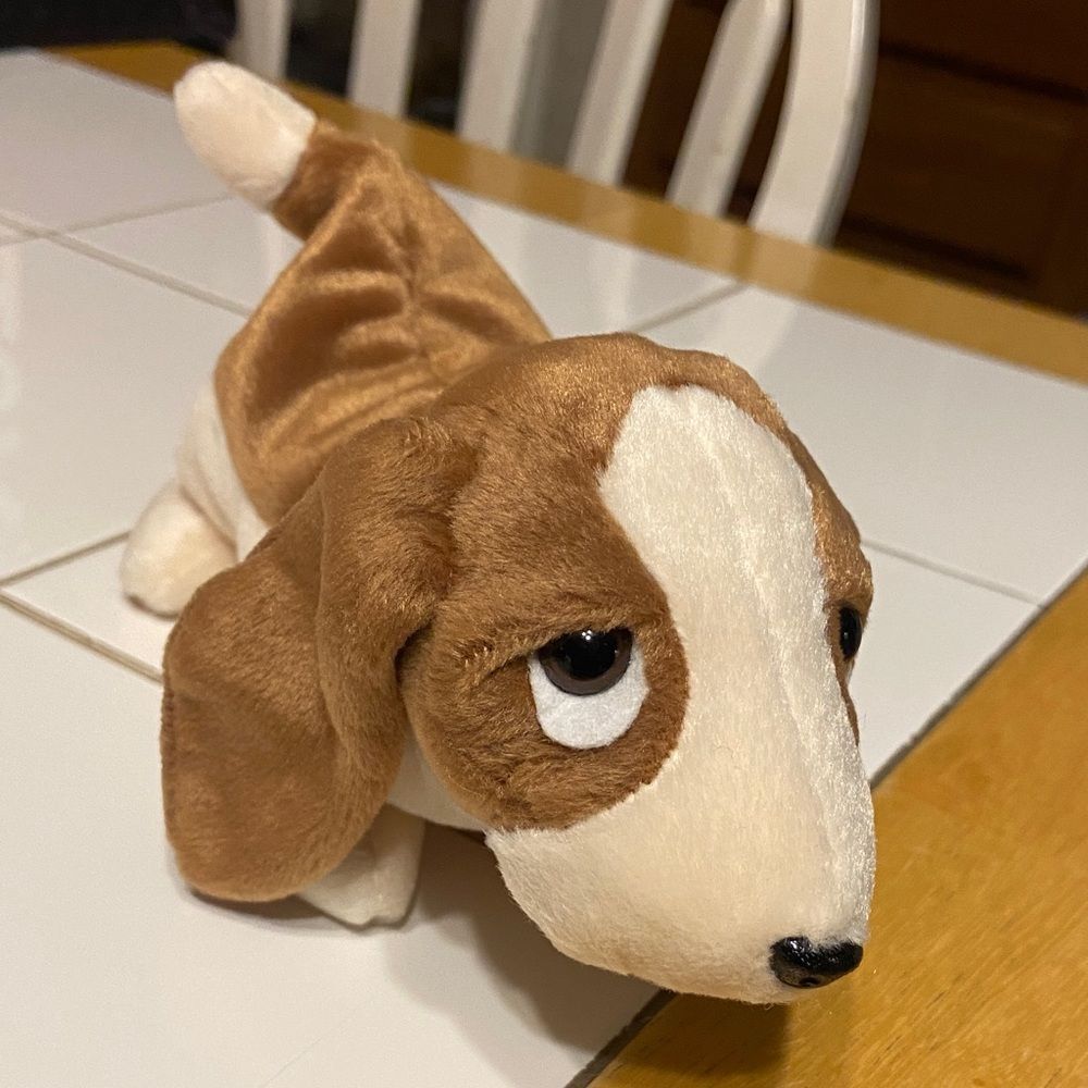 Ty Beanie Baby Tracker, Brown and White Plush Dog Toy, 1NN
